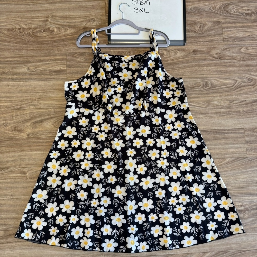 Shein Floral Black and White Daisy Dress 3X